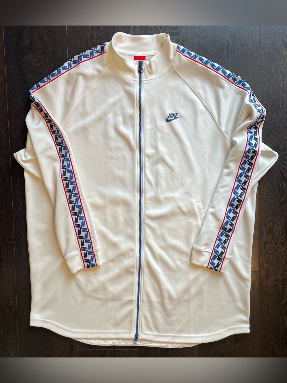 Nike - zip up track jacket Size XXL